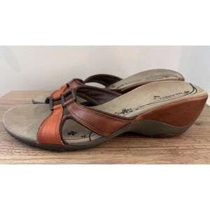 Merrell‎ Sandals Womens Size 8 Dewberry Brown Leather Wedge Heel Slip On Boho